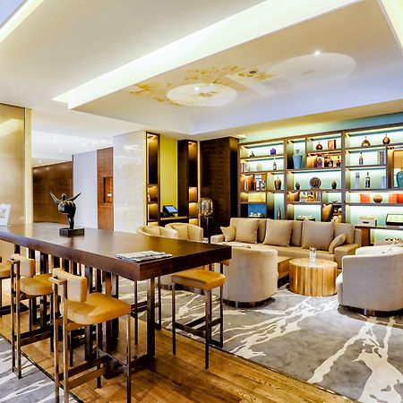 Holiday Inn Baoji Central By Ihg Экстерьер фото