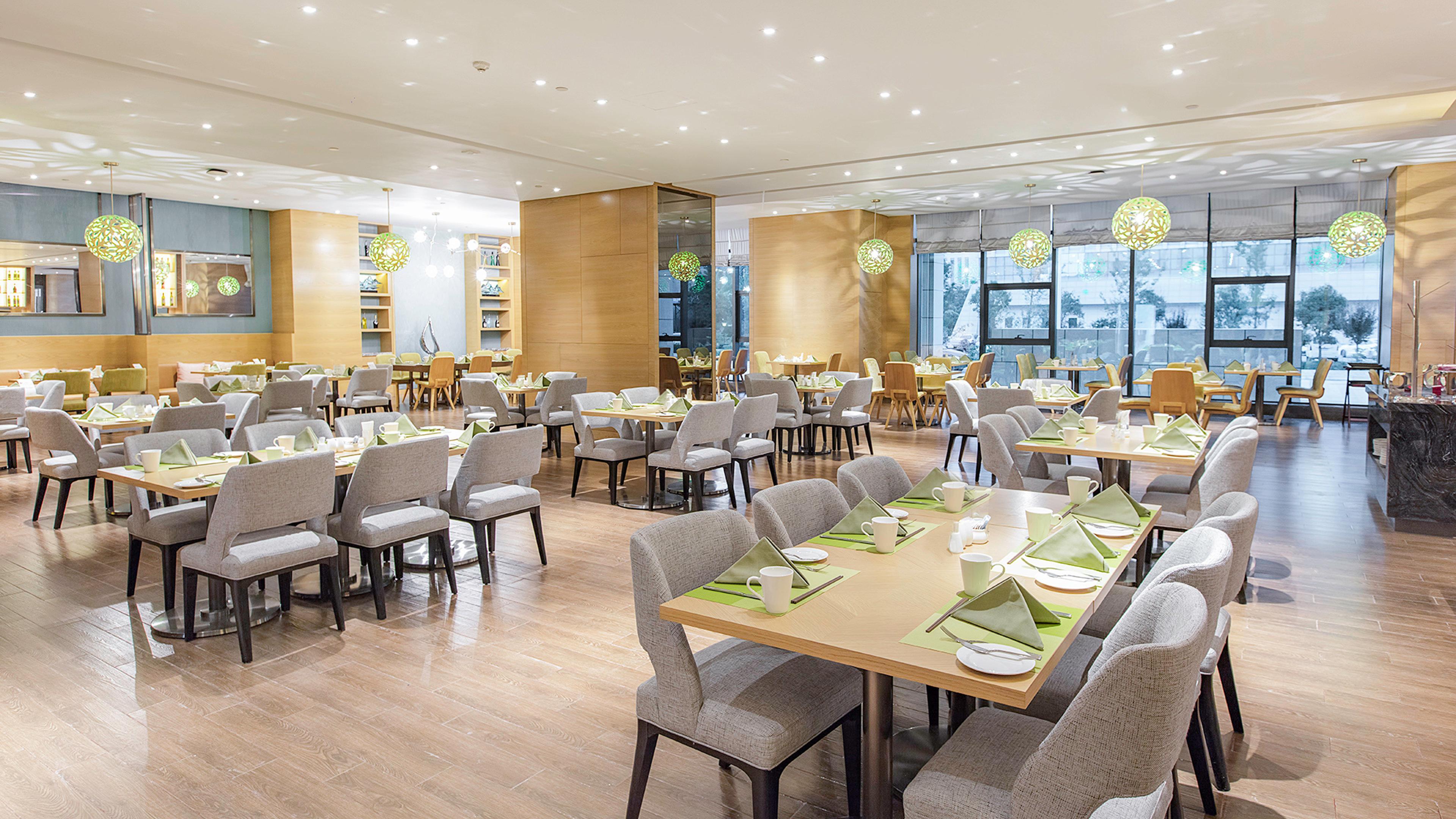 Holiday Inn Baoji Central By Ihg Экстерьер фото